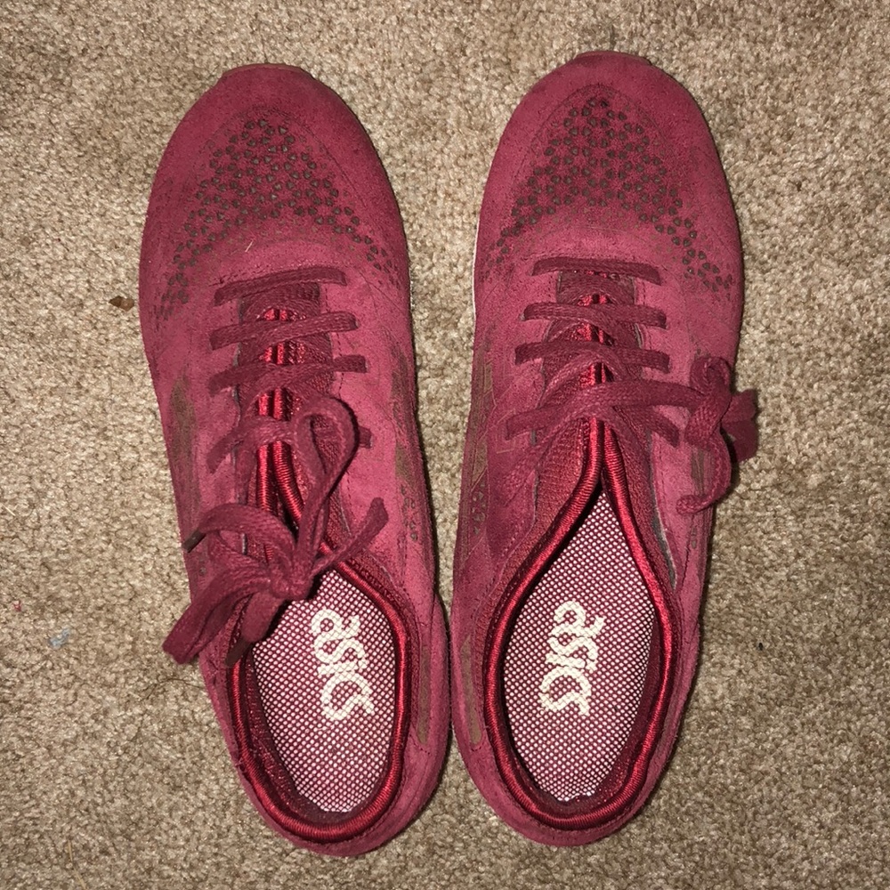 asics tennis shoes